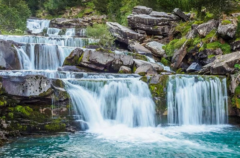 Ordesa y Monte Perdido National Park, Aragón, Spain